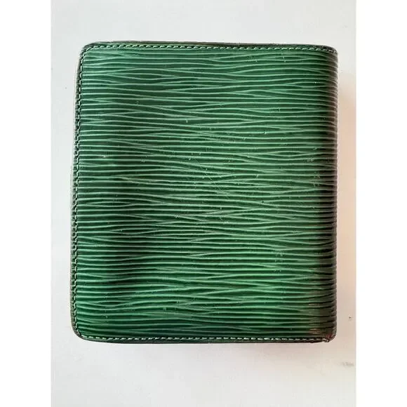 Louis Vuitton Green Epi Leather Bi-fold Snap Wallet - Picture 8 of 8